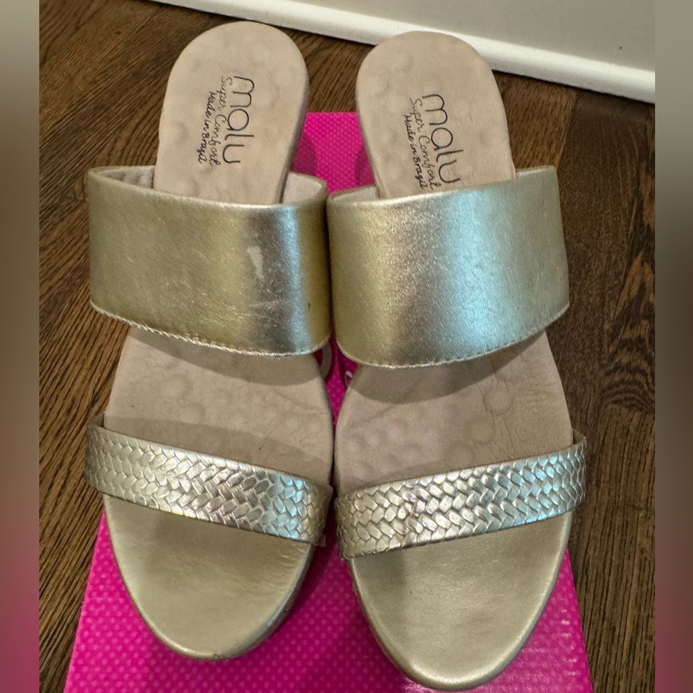 Women’s Wedge Sandals